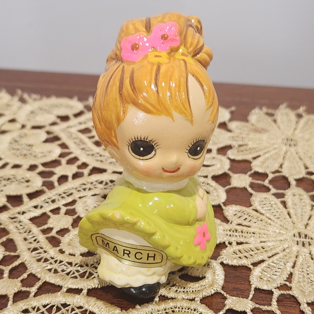 Vintage Josef Original Big Eyed Mod March Birthday Girl Doll Excellent Cond